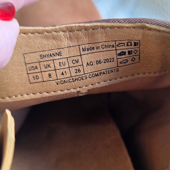 NEW Vionic Women's Shyanne Leather Suede Side Zip Ankle Booties Size 10 Brown - Picture 10 of 11